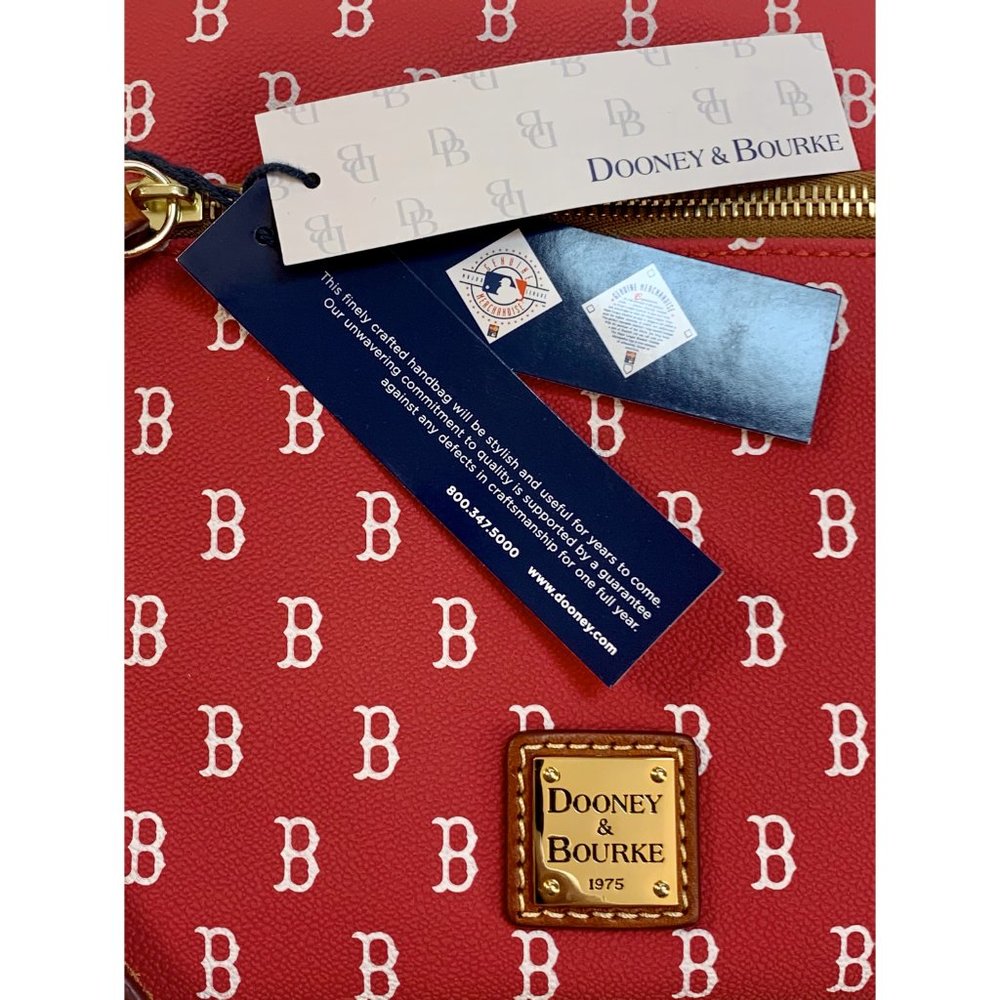 Dooney & Bourke Red Sox Double Zip Crossbody NWT - Picture 5 of 6